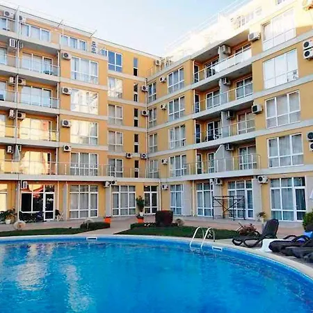 Флорес Парк Sunny Beach